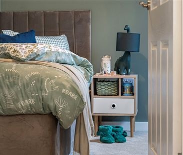 Alma Gardens, Deepcut, Camberley, Surrey, GU16 - Photo 6