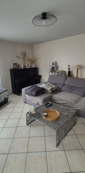 Location Maison 3 pièces 76m² LOMPRET 59840 - Photo 1