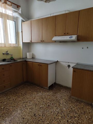Διαμέρισμα για ενοικίαση Ταμπούρια (Ταμπούρια – Αγία Σοφία) - Photo 2