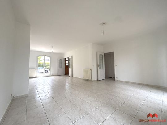 Location Maison 7 pièces 151m² - Photo 1