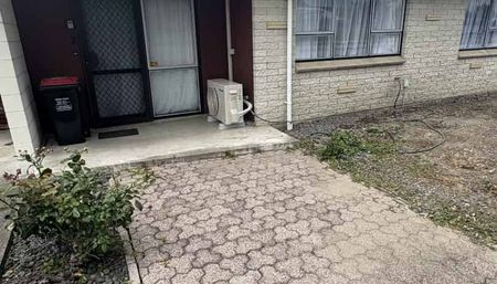 3-Brm Unit - Hastings Central - Photo 5