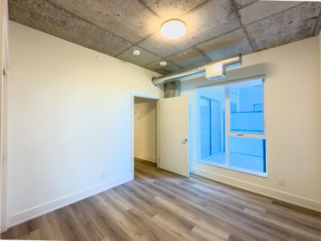 For Lease - 770 Somerset Street Unit# 514, West Centre Town, Ontario - Photo 3