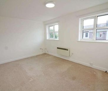 Lowton Street, Radcliffe, Manchester, M26 - Photo 3