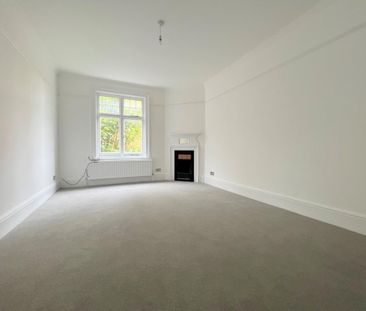 3 bedroom flat to rent - Photo 3