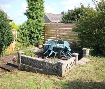 4 bedroom terraced house to rent - Photo 4