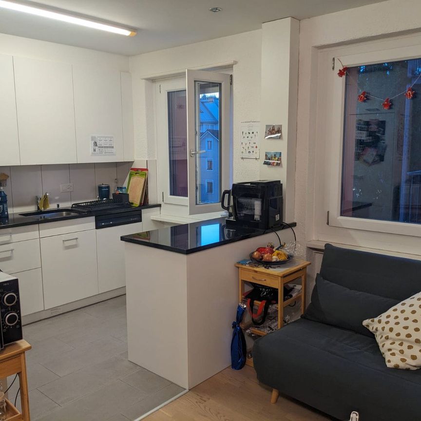 2.5 Zimmer, 65 m², 3. Stock - Photo 1