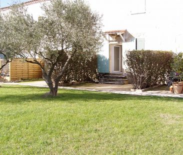 Sur la commune de saliers entre Arles et St Gilles, dans une réside... - Photo 5