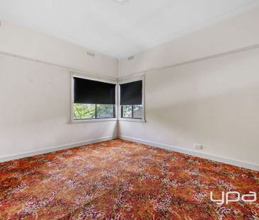 21 Sweeney Street, Black Hill - Photo 2