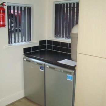 1 Bed Self contained - Student flat Fallowfield for Couple - Photo 3