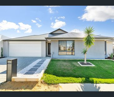 7 Hannan Place, Huntingdale, WA 6110 - Photo 1