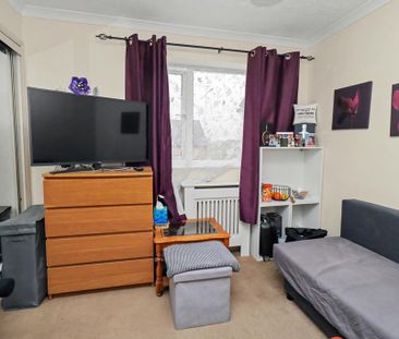 2 bedroom terraced house to rent - Photo 6