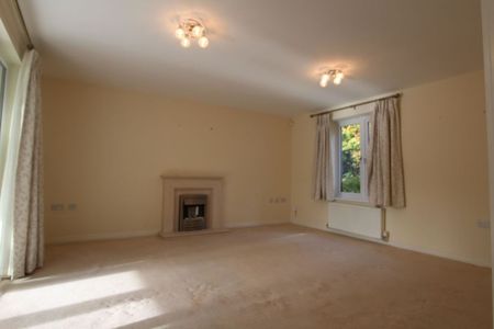 Orchard Close, Burgess Hill, RH15 - Photo 5