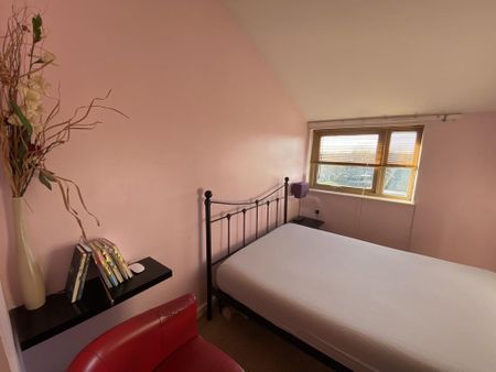 1 bedroom flat to rent - Photo 5