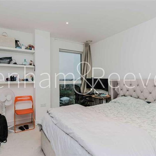 Birch House, Pegler Square, London, SE3 - Photo 1
