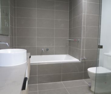 5B McMillan Street, Clayton VIC 3168 - Townhouse For Rent | Domain - Photo 3