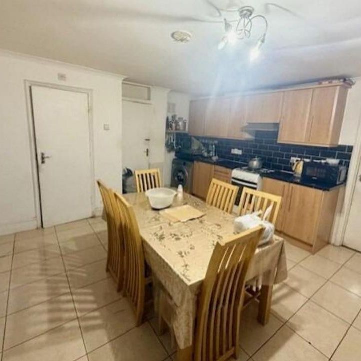 3 bedroom house to rent - Photo 1