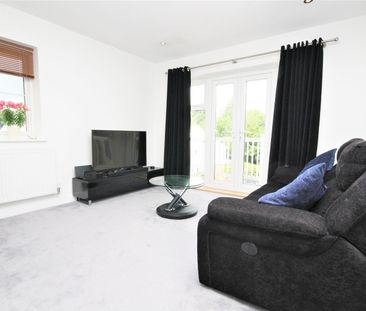 Sierra Road, High Wycombe - Photo 4