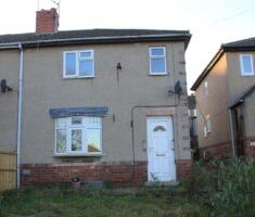 2 BEDROOM House - Semi-Detached - Photo 3