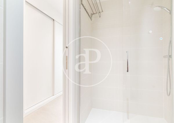 Penthouse for rent in Canillas (Hortaleza)