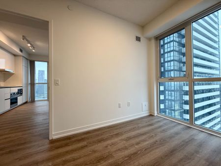 For Lease - 8 Interchange Way Unit# 2909, Vaughan, Ontario - Photo 5