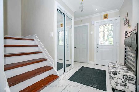 For Lease - 20 Murdoch Drive, Brampton, Ontario - Photo 5