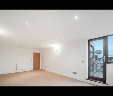 1 Bed Flat, Green Street, E7 - Photo 1