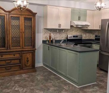 For Lease - 196 Pressed Brick Drive, Brampton, Ontario - Photo 6