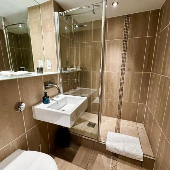 2 Bed Flat, East Street, LS9 - Photo 1