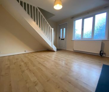 2 bedroom property to rent - Photo 2