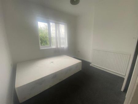 Greystoke Avenue, Southmead - Photo 2