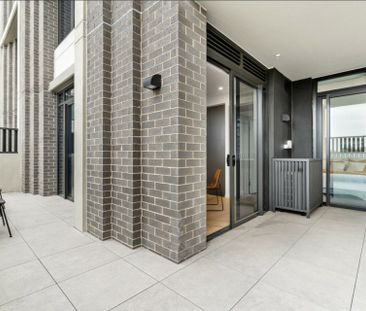 Beautiful 1 Bedroom Apartment - Walk to Metro, Shops & Cafes! - Photo 6