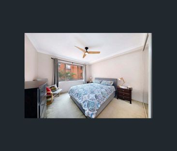 Private & Convenient - Photo 2