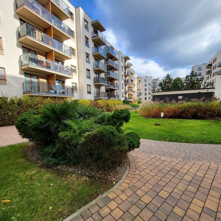 Sprawdź>>> dwa pokoje - obok metro - Zdjęcie 1