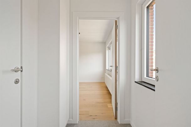 Gerenoveerd appartement met 1 slaapkamer in hartje Ekeren - Photo 1