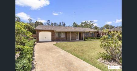 Available Now - Three Bedroom Family Home With Enclosed Sunroom - Photo 4