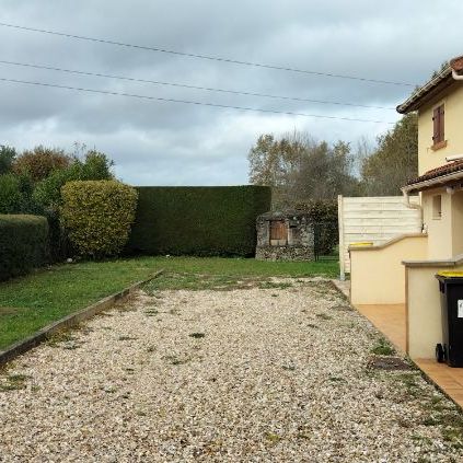 Location Appartement 1 pièce 23m² - Photo 1