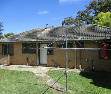 3 BEDROOM HOUSE - AVAILABLE NOW - Photo 4