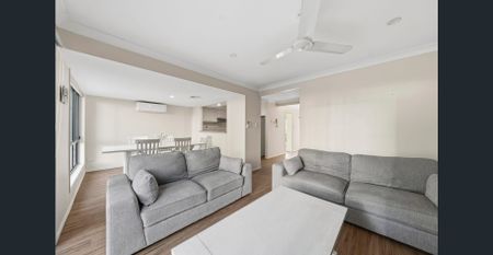 3-Bedroom Townhouse in Prime Victoria Point Location - Photo 2