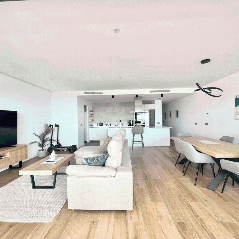 2 room luxury Flat for rent in Alcaidesa, Andalusia - Photo 1