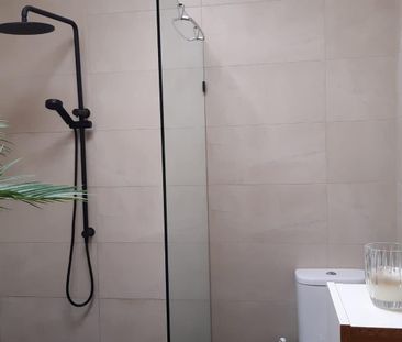 North Melbourne - Photo 6