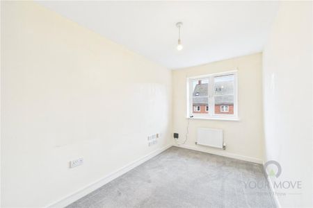 4 bedroom semi-detached house to rent - Photo 4