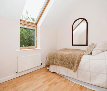 3 bedroom detached house to rent - Photo 5