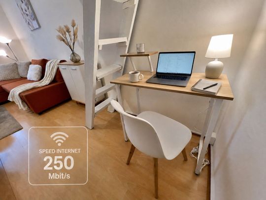 Pronájem bytu • 37 m² bez realitkyU Parního mlýna, Praha - Holešovice - Фото 1