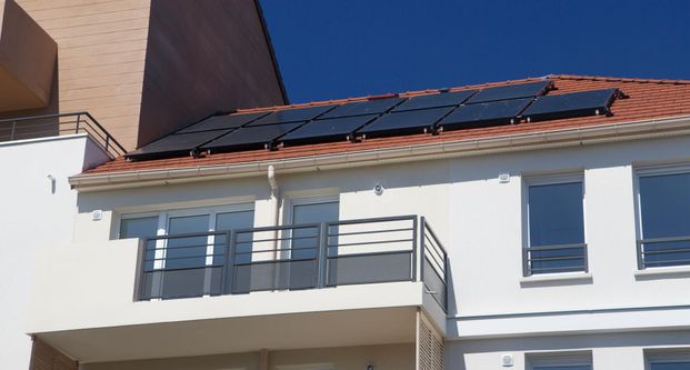 location Appartement T2 DE 38.5m² À POISSY - Photo 1