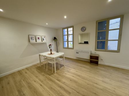 (34000) - MONTPELLIER ECUSSON - T3 - 60 m2 - Photo 2