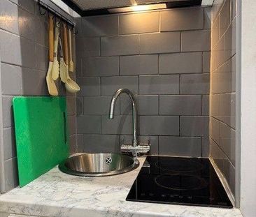 Studio to rent - Photo 3