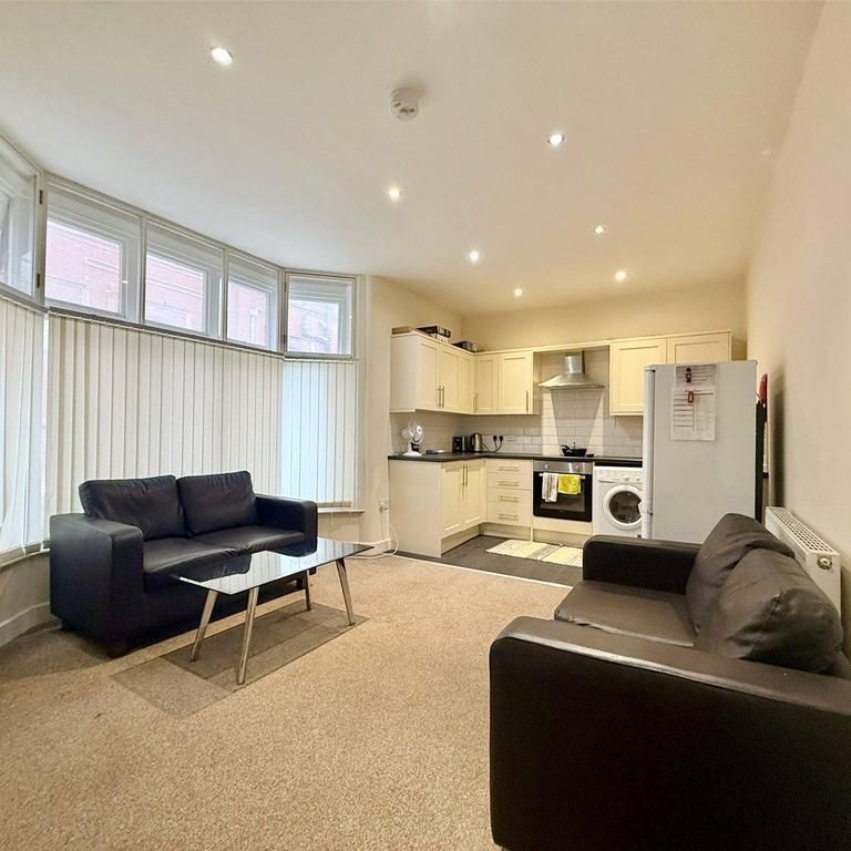 1 bedroom apartment to rent - Photo 1