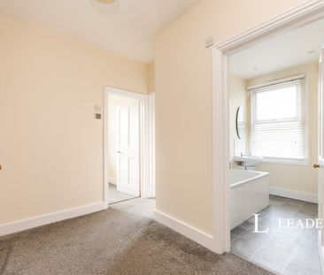 2 bedroom apartment to rent Piper Road, Kingston upon Thames, KT1 - Photo 1
