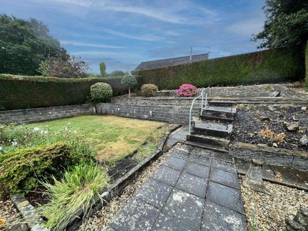 3 bedroom detached house to rent - Photo 2