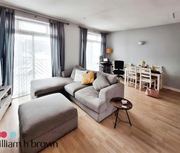 Drake Road, Grays, Chafford Hundred - Photo 3